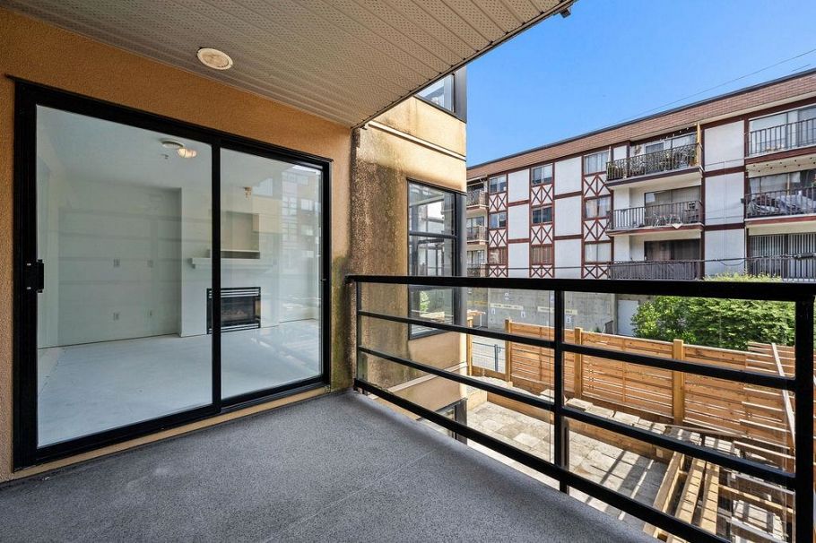 306 124 W 3rd Street North Vancouver, BC - 27