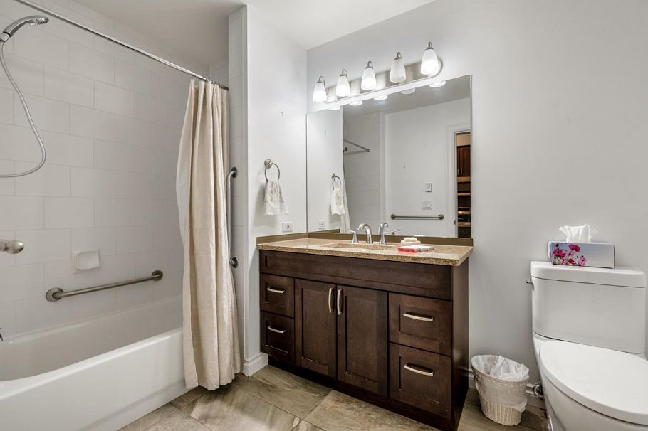 113 960 Lynn Valley Road Vancouver, BC - 13