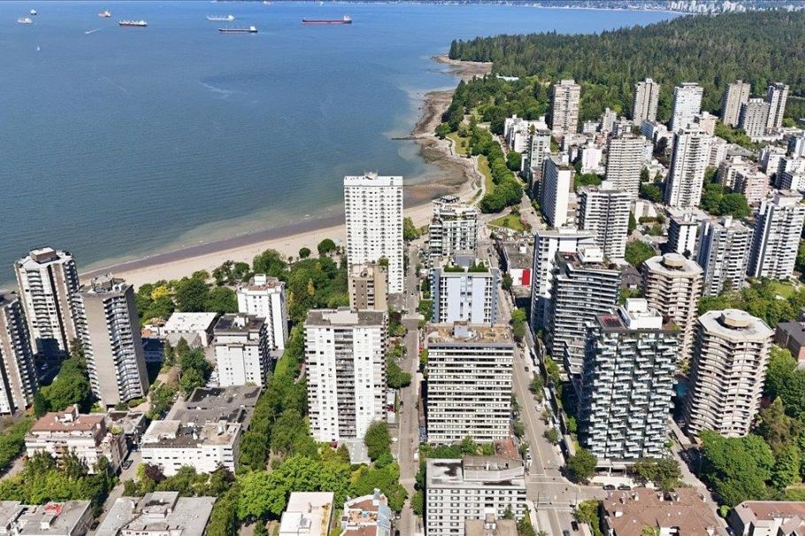 802 1251 Cardero Street Vancouver, BC - 35