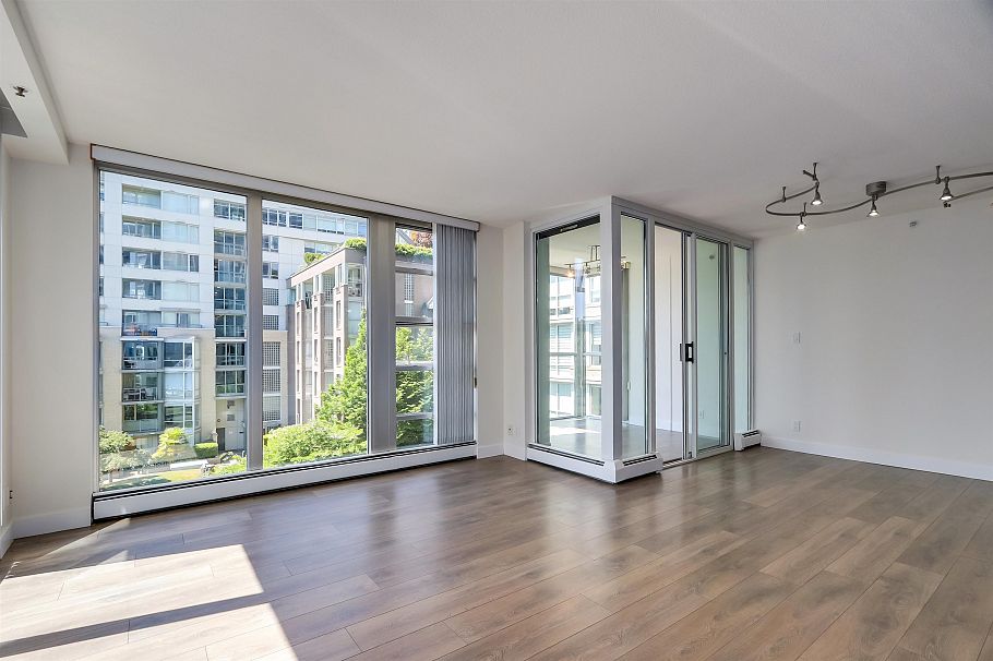 501 1228 Marinaside Crescent Vancouver, BC - 4