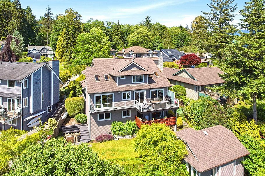 4015 Cummins Place North Vancouver, BC - 37
