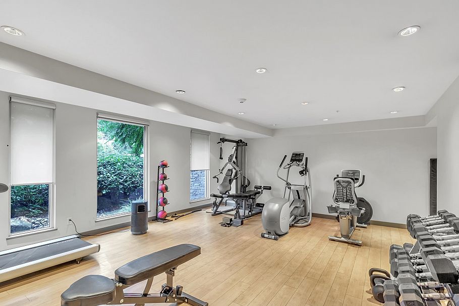 209 221 E 3rd Street North Vancouver, BC - 22