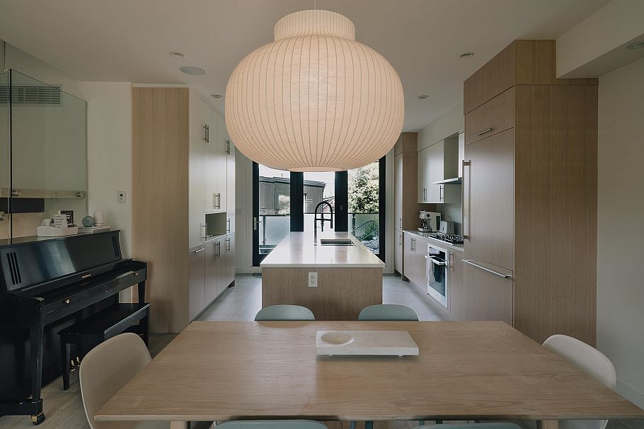 2913 Trinity Street Vancouver, BC - 6