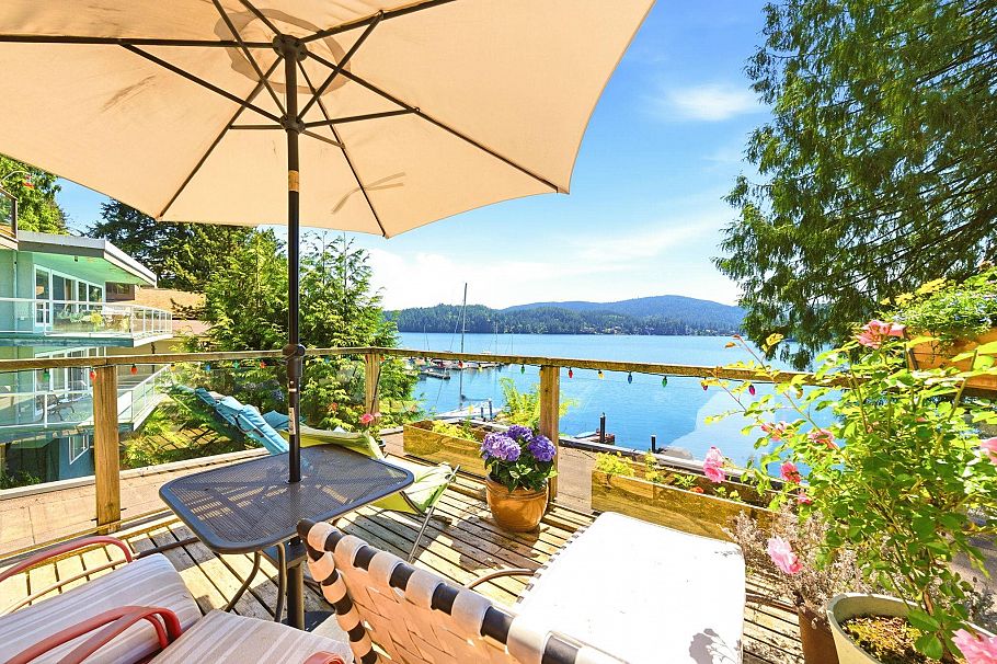 2848 Panorama Drive North Vancouver, BC - 28