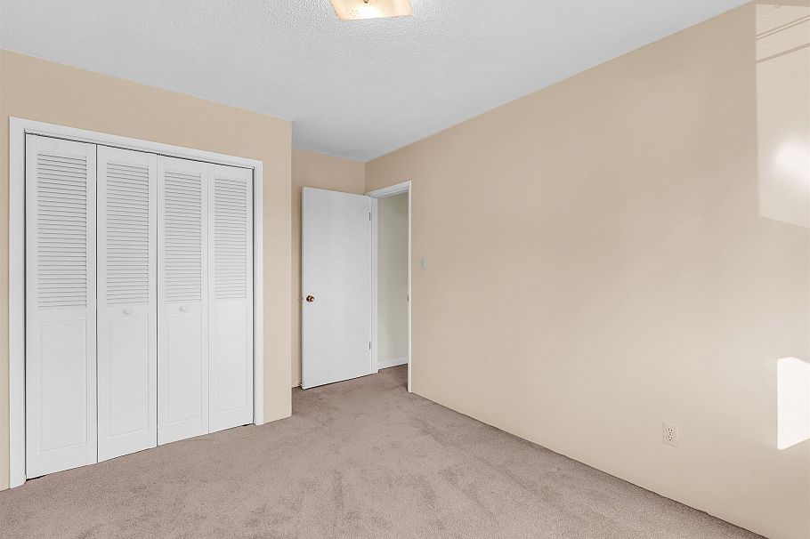 1110 Lodge Road North Vancouver, BC - 19