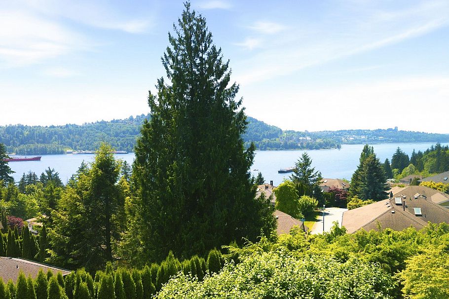 4015 Cummins Place North Vancouver, BC - 14
