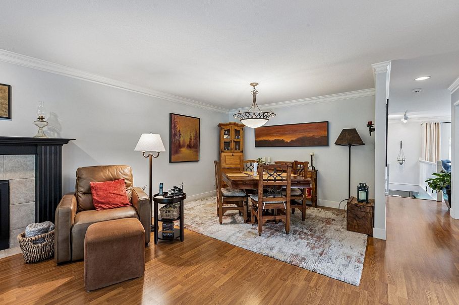 3491 St. Georges Avenue North Vancouver, BC - 11