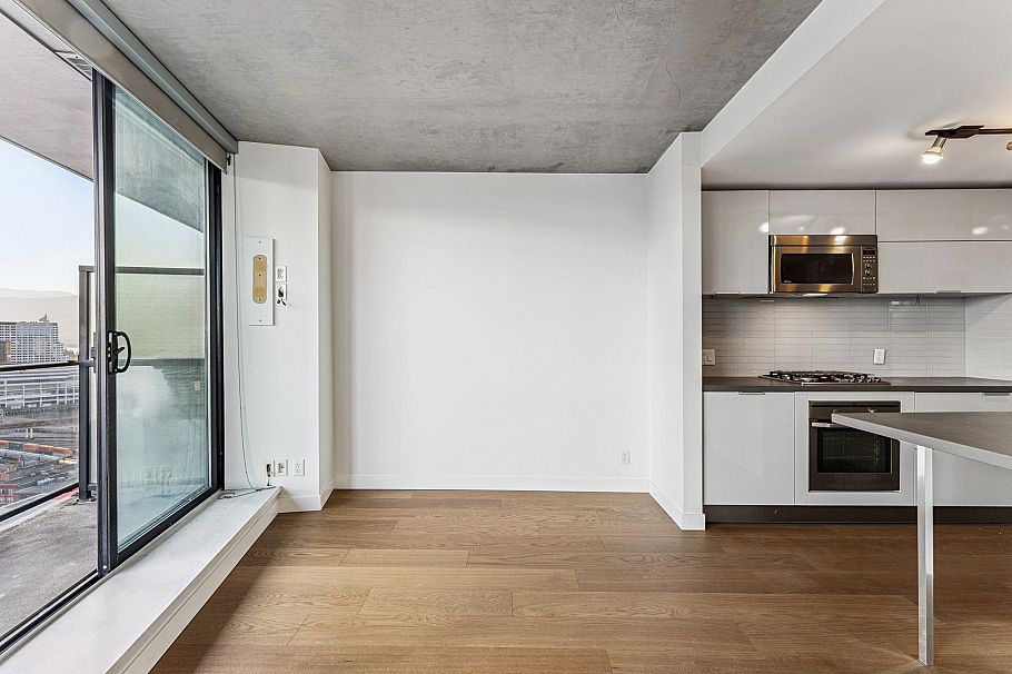 2408 108 W Cordova Street Vancouver, BC - 20