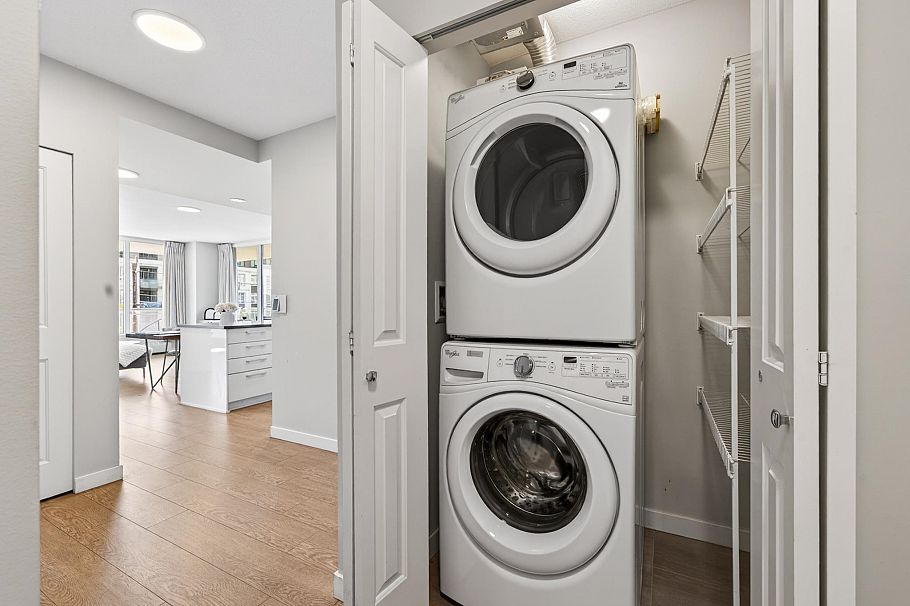 305 3281 E Kent Avenue North Vancouver, BC - 8