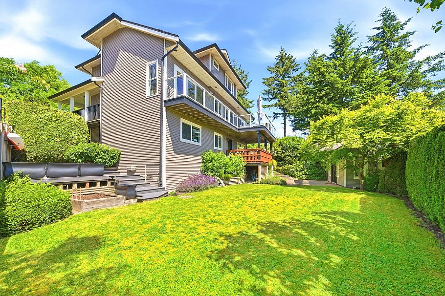 4015 Cummins Place North Vancouver, BC - 34
