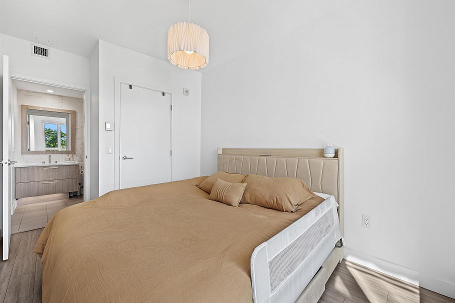306 707 E 3rd Street North Vancouver, BC - 22