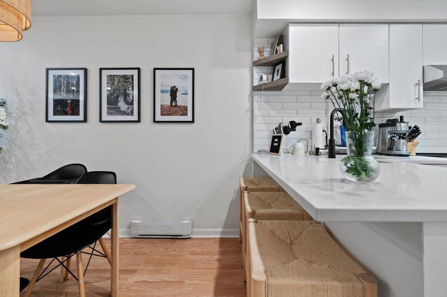 C2 332 Lonsdale Avenue North Vancouver, BC - 8