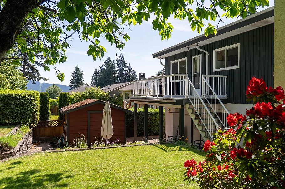 646 E Windsor Road North Vancouver, BC - 34
