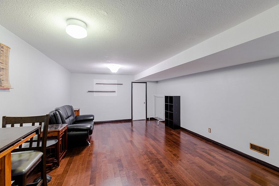 2951 Venables Street Vancouver, BC - 31