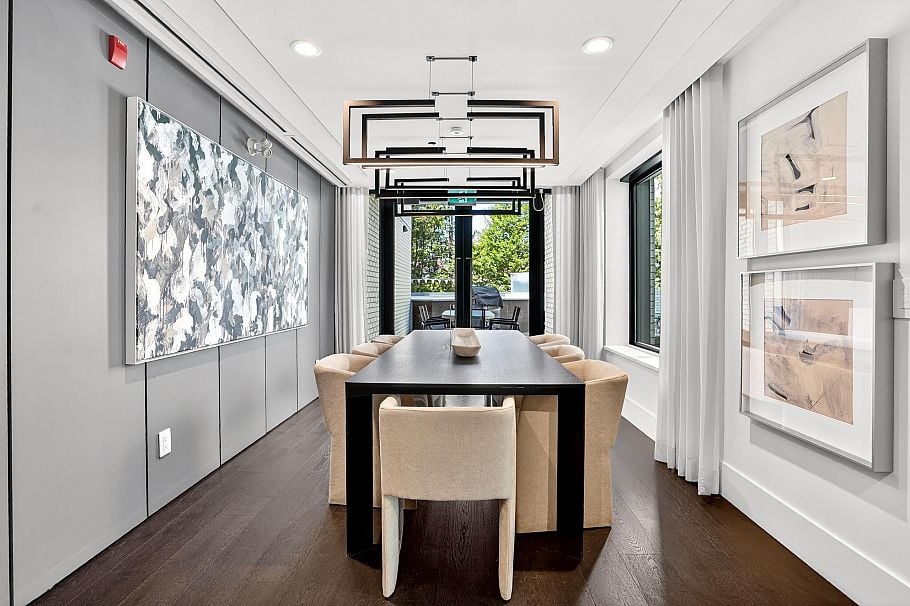518 W 30th Avenue Vancouver, BC - 39