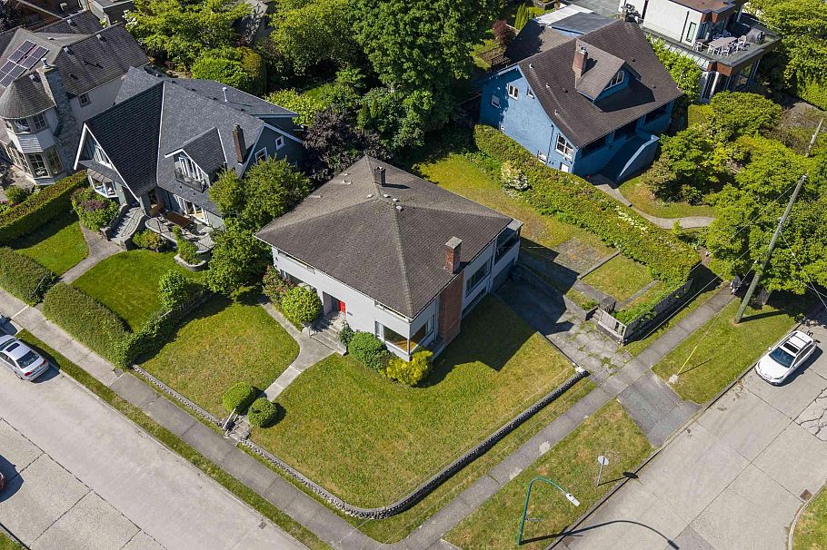 4514 Bellevue Drive Vancouver, BC - 27