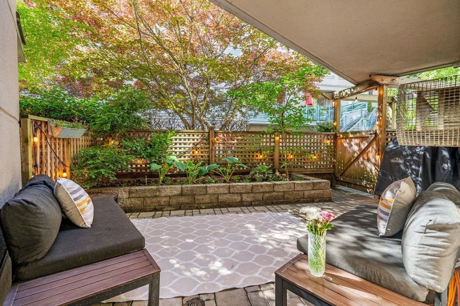C2 332 Lonsdale Avenue North Vancouver, BC - 1