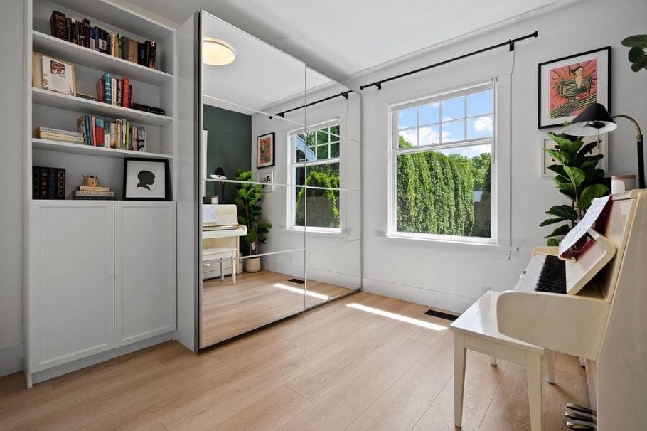 3392 W 8th Avenue Vancouver, BC - 18