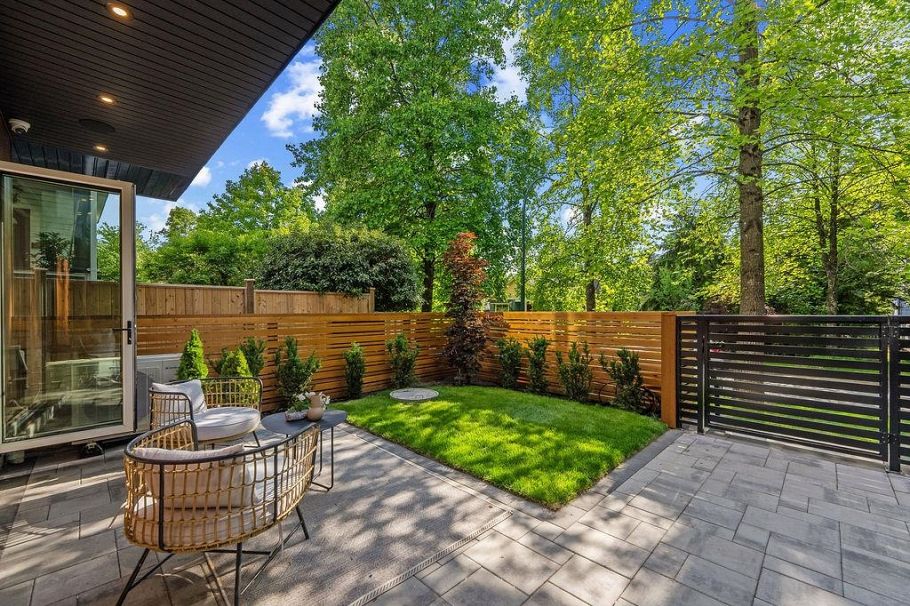1 6318 Sophia Street Vancouver, BC - 19