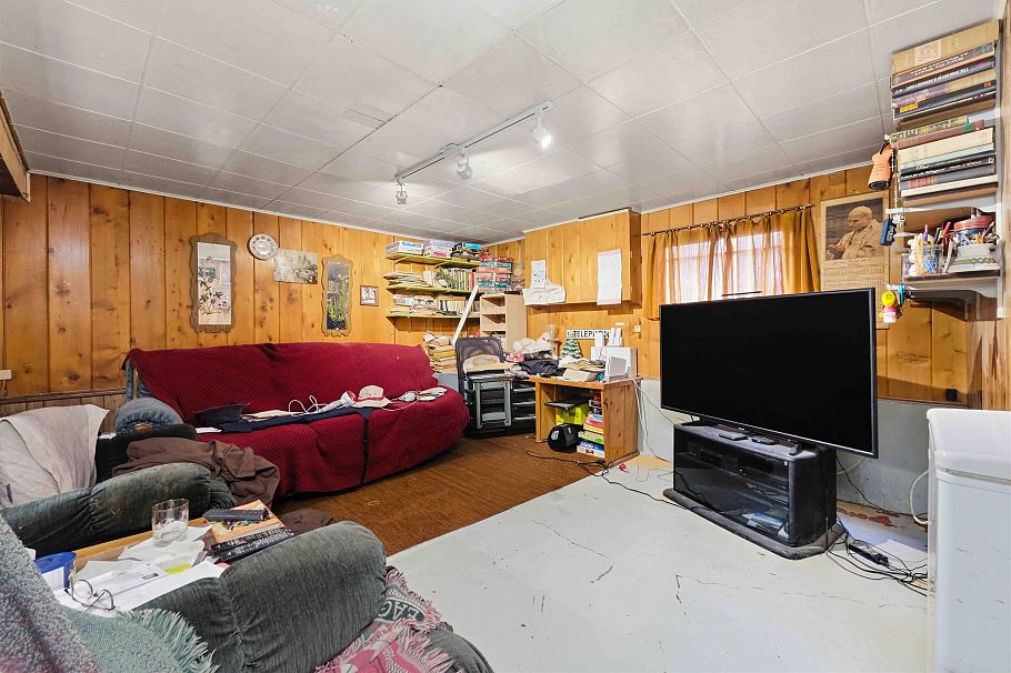423 E 37th Avenue Vancouver, BC - 22