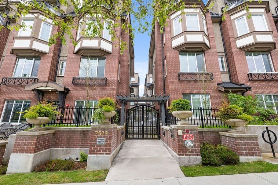 7523 Yukon Street Vancouver, BC - 1