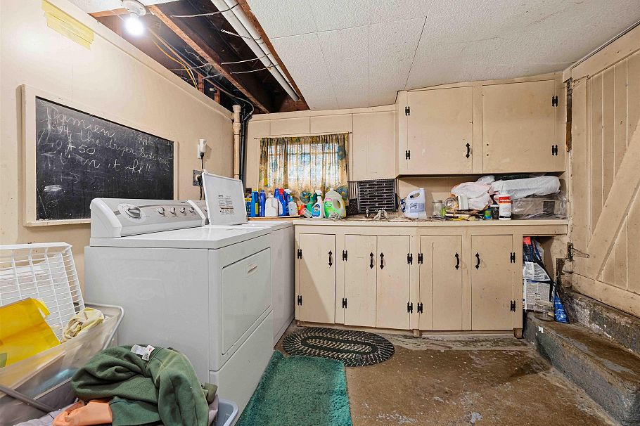 423 E 37th Avenue Vancouver, BC - 24