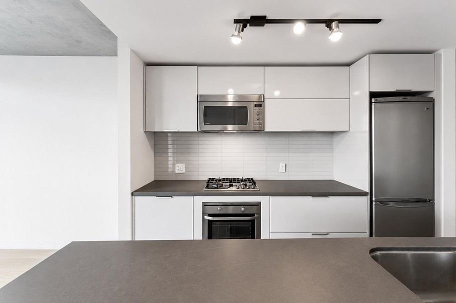 2408 108 W Cordova Street Vancouver, BC - 5