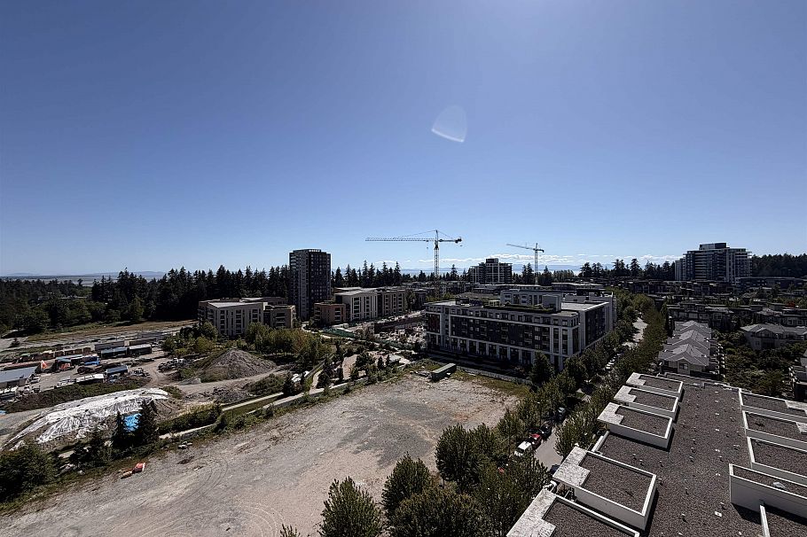 1310 3487 Binning Road Vancouver, BC - 11