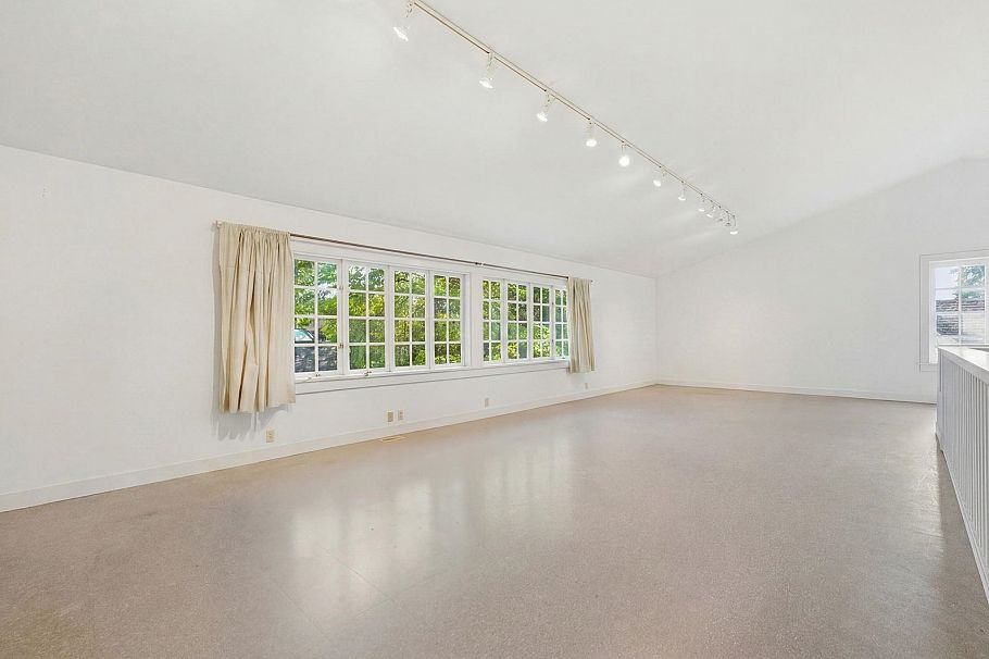 1620 E 20th Avenue Vancouver, BC - 19