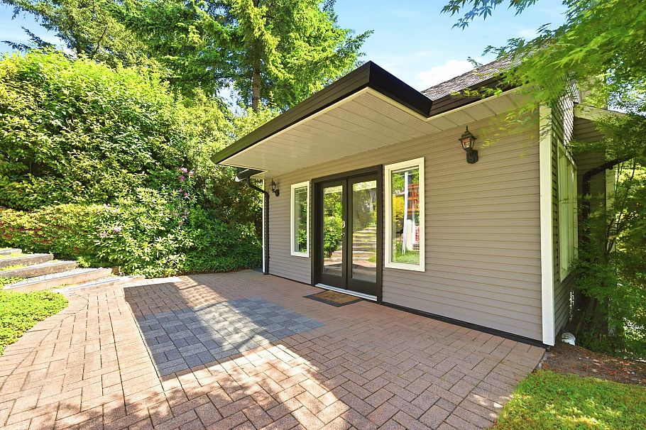 4015 Cummins Place North Vancouver, BC - 30