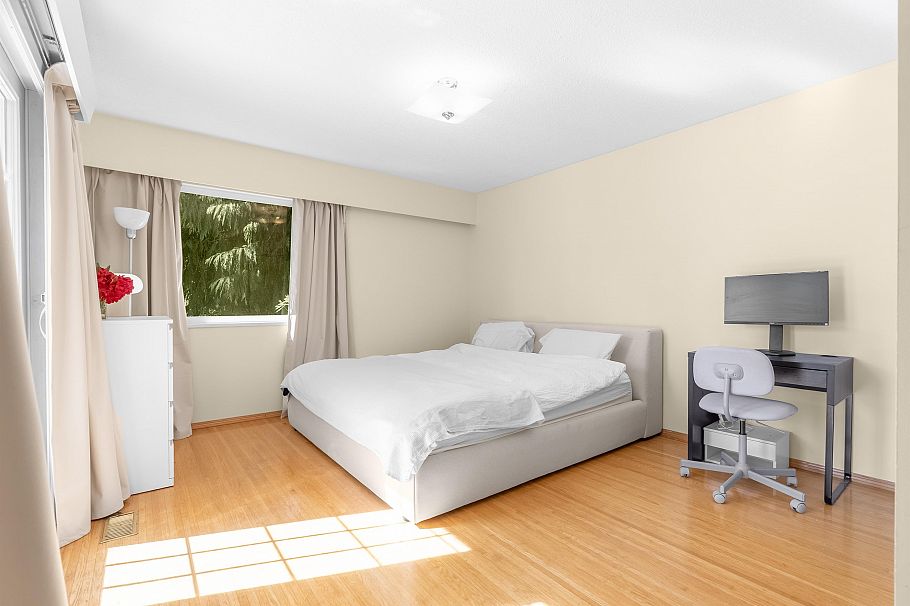 646 E Windsor Road North Vancouver, BC - 7