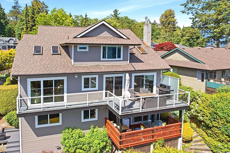 4015 Cummins Place North Vancouver, BC - 3