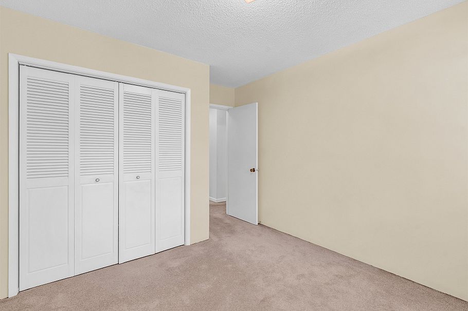 1110 Lodge Road North Vancouver, BC - 21