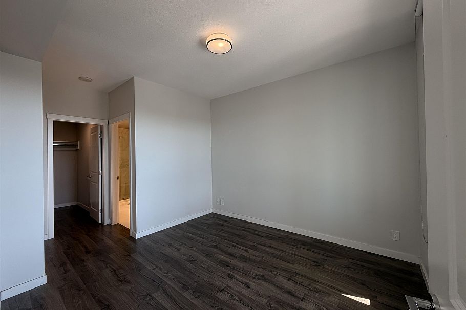 1310 3487 Binning Road Vancouver, BC - 7