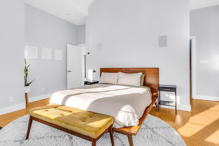 420 W 17th Avenue Vancouver, BC - 16