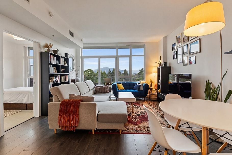 608 2435 Kingsway Vancouver, BC - 9