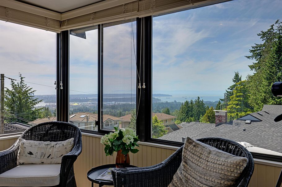 3821 Lonsdale Avenue North Vancouver, BC - 25