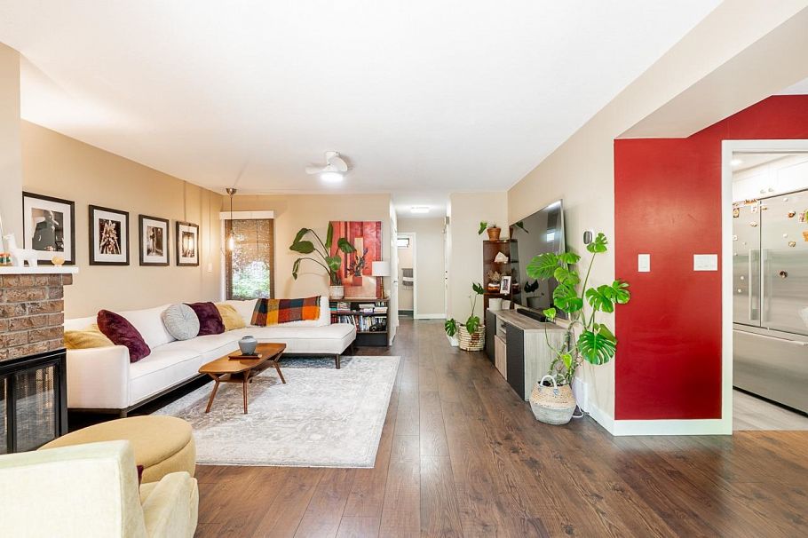 11 3350 Rosemont Drive Vancouver, BC - 2