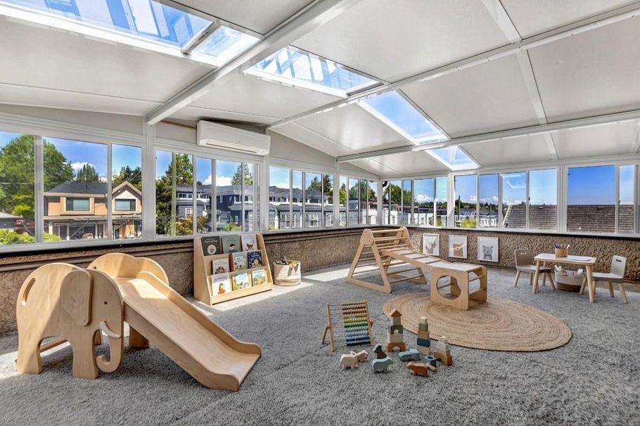 295 W 63rd Avenue Vancouver, BC - 17
