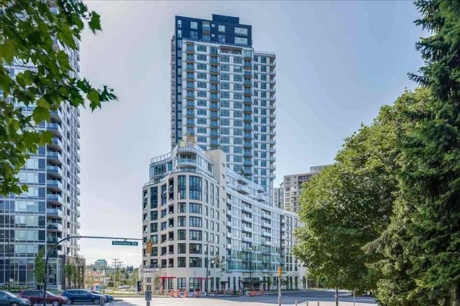 1805 5470 Ormidale Street Vancouver, BC - 1
