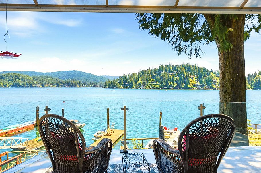 2848 Panorama Drive North Vancouver, BC - 9