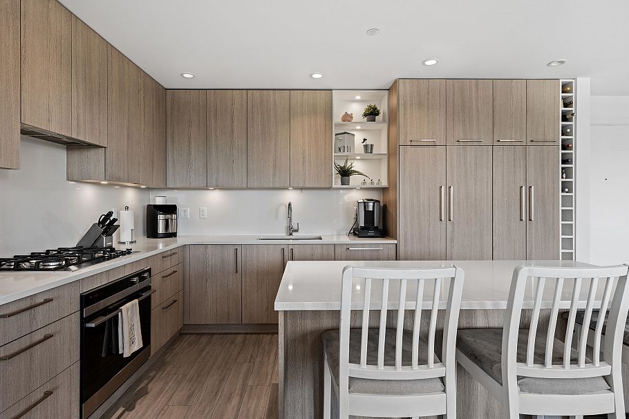 306 707 E 3rd Street North Vancouver, BC - 6