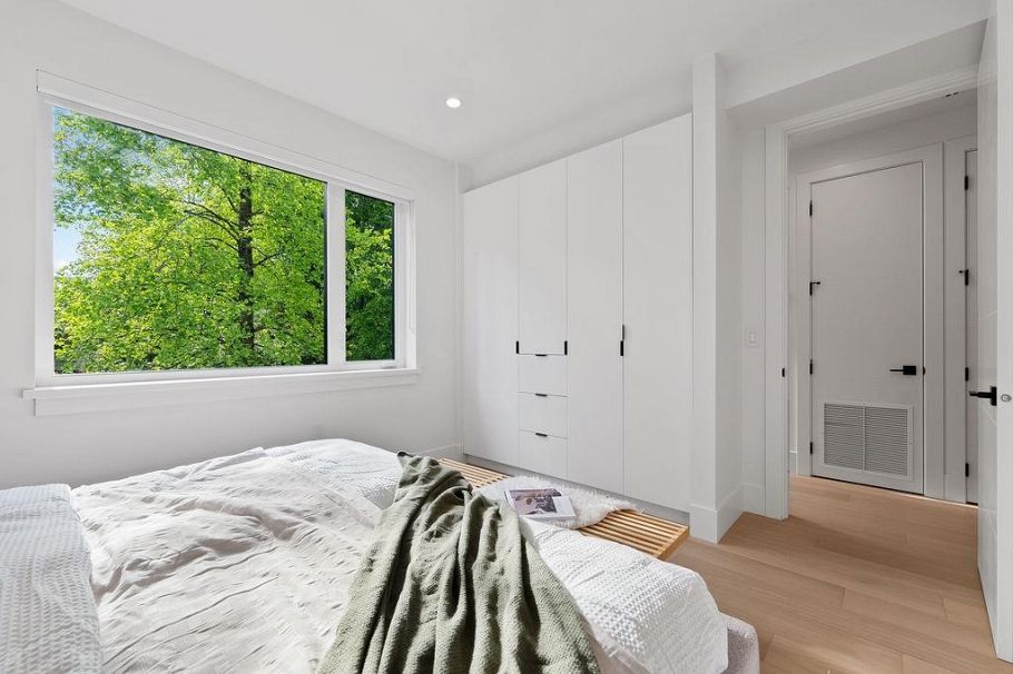 1 6318 Sophia Street Vancouver, BC - 24