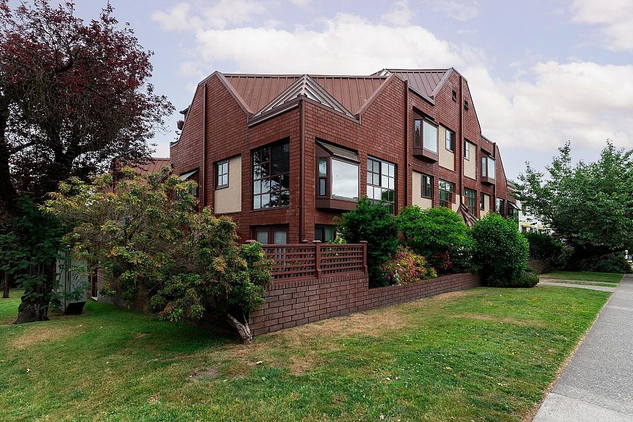 7 2485 Cornwall Avenue Vancouver, BC - 21
