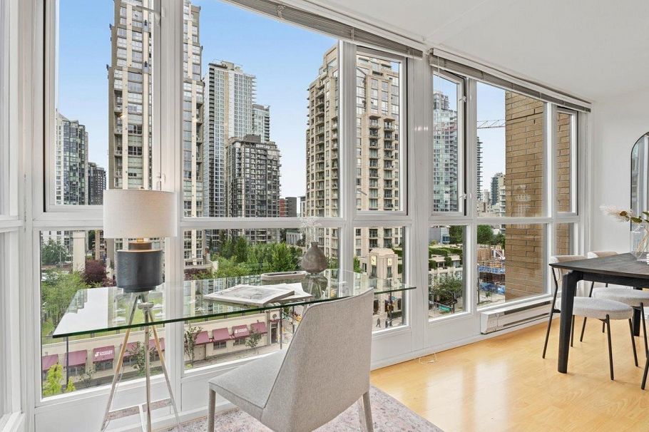 708 1188 Richards Street Vancouver, BC - 5