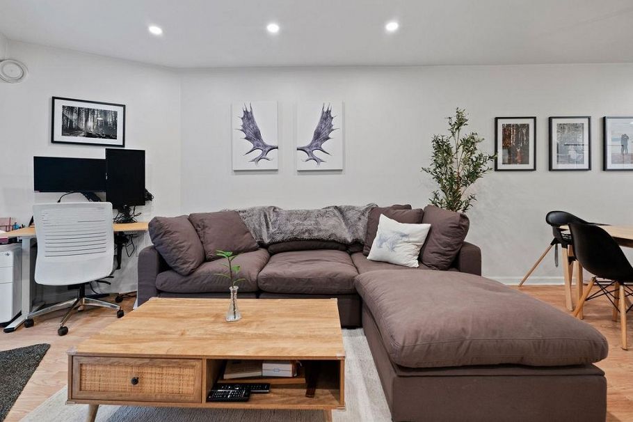 C2 332 Lonsdale Avenue North Vancouver, BC - 4