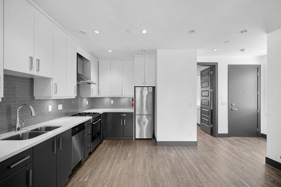 7493 Gatineau Place Vancouver, BC - 18