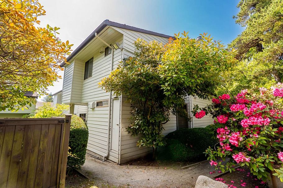 11 3350 Rosemont Drive Vancouver, BC - 37