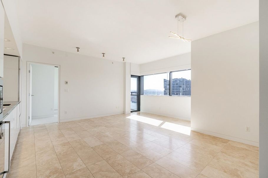 2902 838 W Hastings Street Vancouver, BC - 3