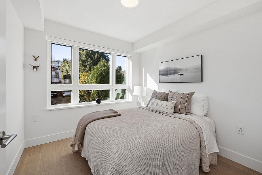 222 578 W 24 Avenue Vancouver, BC - 18